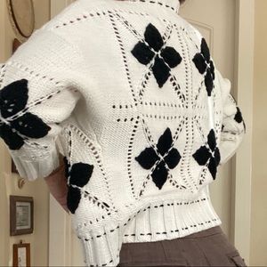 Peck and Peck Crochet Patterned Cardigan